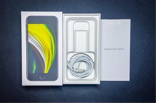 iPhone SE 2da Gen 64GB Negro