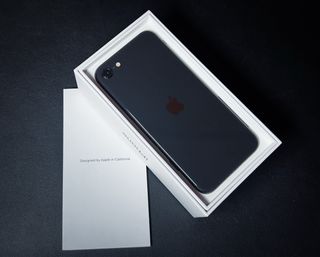 iPhone SE 2da Gen 64GB Negro