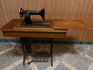 Máquina de Coser Antigua Sigma