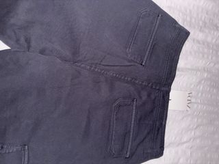 Pantalón cargo Zara 