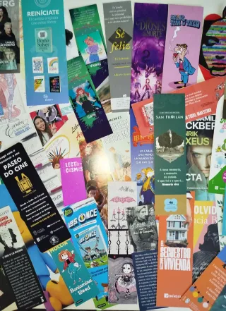 Lote 40 marcapáginas variados