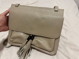 Bolso italiano de cuero para mujer.