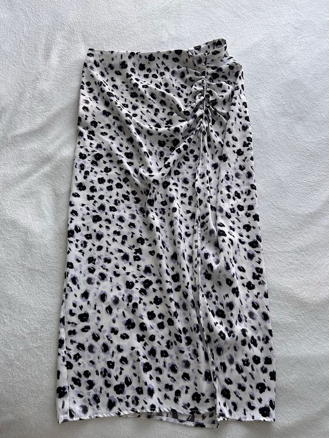 Falda Zara Estampada Ruched