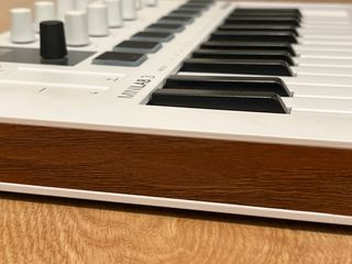 Arturia Minilab 3 Teclado Controlador MIDI