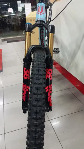 Suspensão Fox 36 Factory