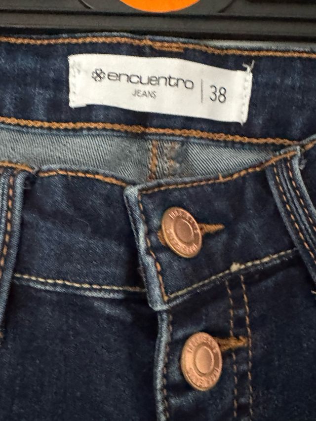 Pantalón vaquero flare Encuentro