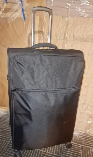 Maleta de viaje IT Luggage negra