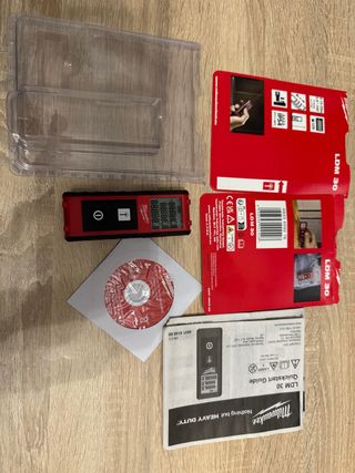 Láser de medir Milwaukee LDM 30