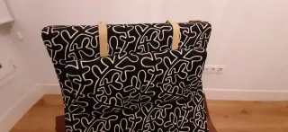 Butaca Ikea modelo poang.Muy cómoda.