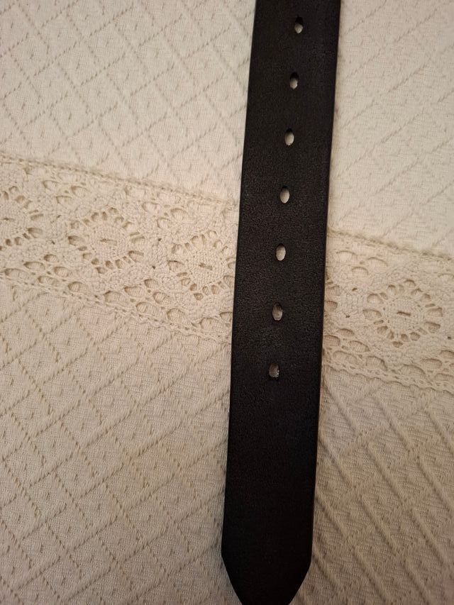 Cinturón de hombre negro