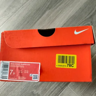 Zapatillas Nike Running Rojas y Negras