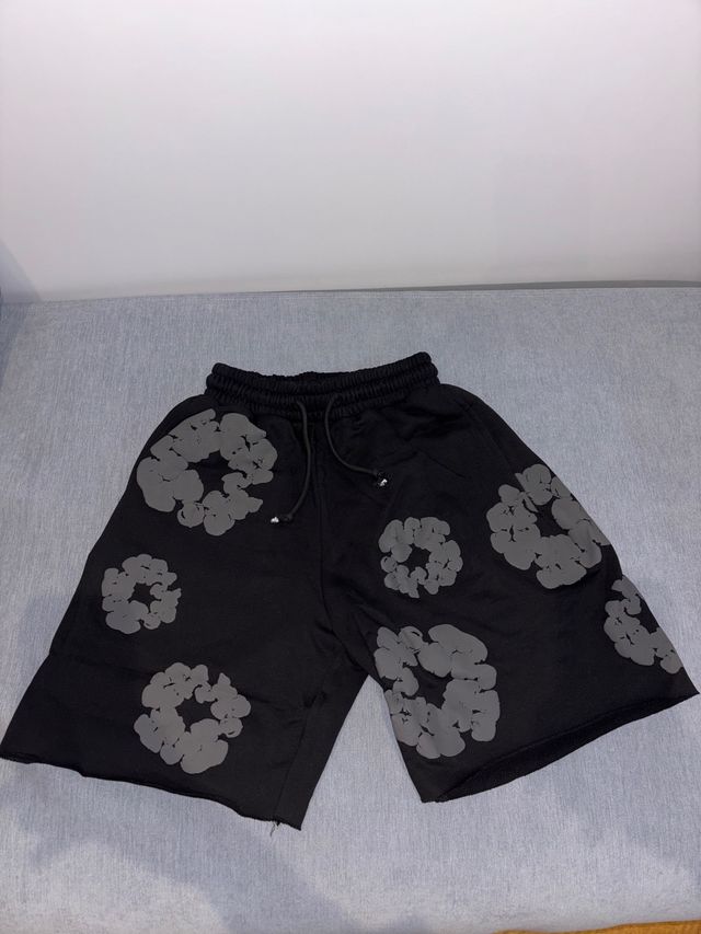 Pantalón corto Denim Tears negro, totalmente nuevo