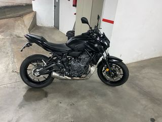 Yamaha MT07 2024 Negra