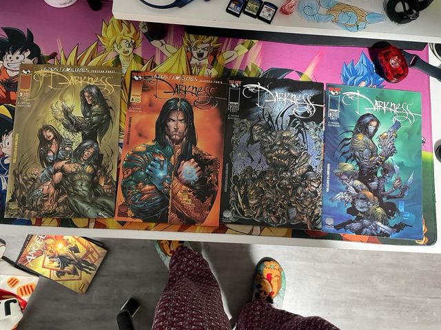 The Darkness del 1 al 17 (falta 16) y especial