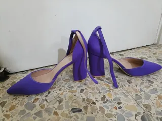 Zapatos de tacón, morados talla 38
