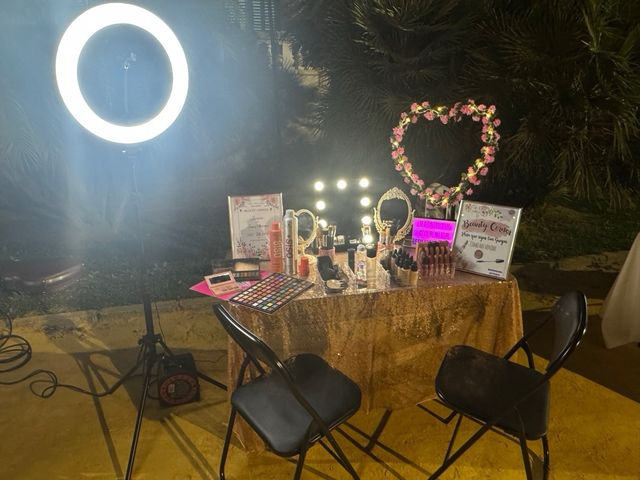 GLITTER BAR & BEAUTY CORNER ( Cadiz y Sevilla )