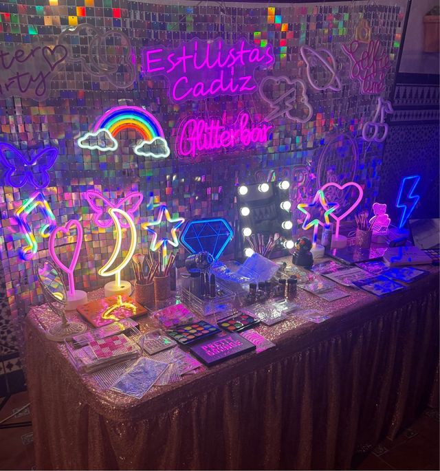 GLITTER BAR & BEAUTY CORNER ( Cadiz y Sevilla )