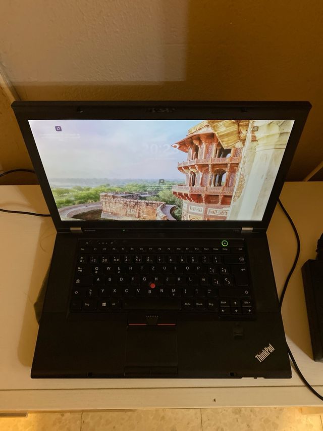 Portátil Lenovo Negro