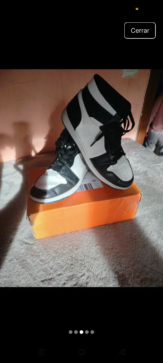 Deportivas mujer negras y blancas