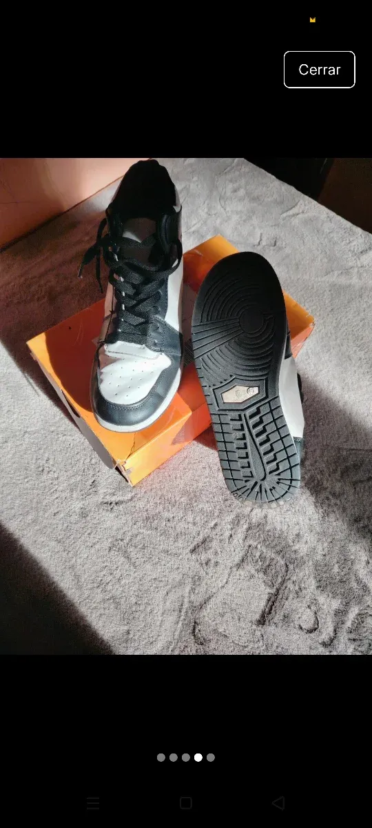 Deportivas mujer negras y blancas