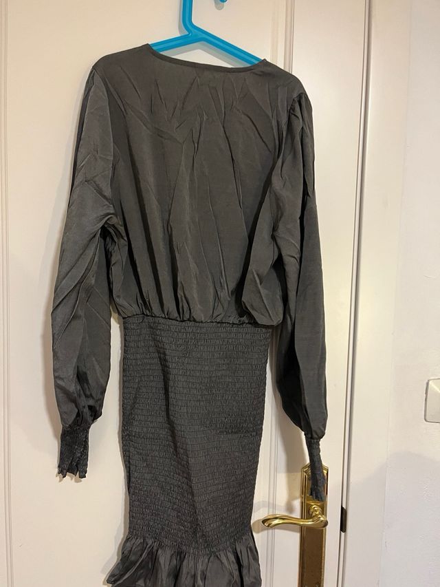 Vestido gris manga larga