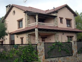 Revestimiento fachadas edificios hoteles casas