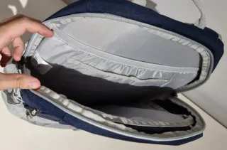 Mochila Columbia Azul y Gris con perfil rigido