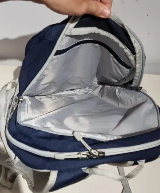 Mochila Columbia Azul y Gris con perfil rigido