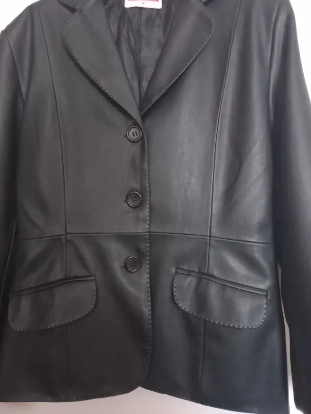 Giacca ecopelle nera taglia M