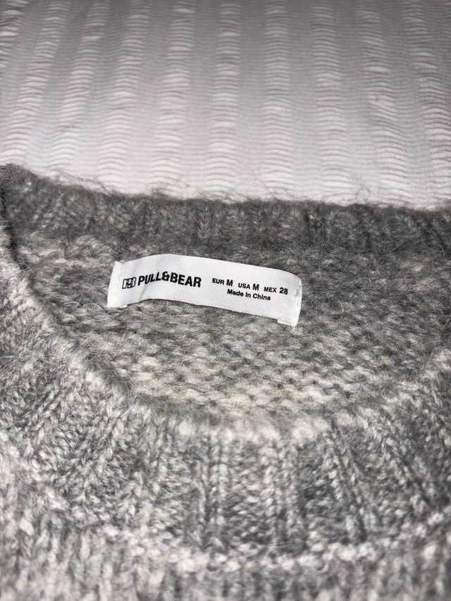 Vestido de punto con degradado gris y blanco