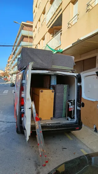 Transporte y Mudanzas.