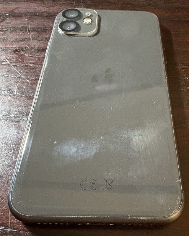 iPhone 11 128 GB Negro