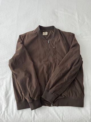 Cazadora Bomber Marrón Scalpers.