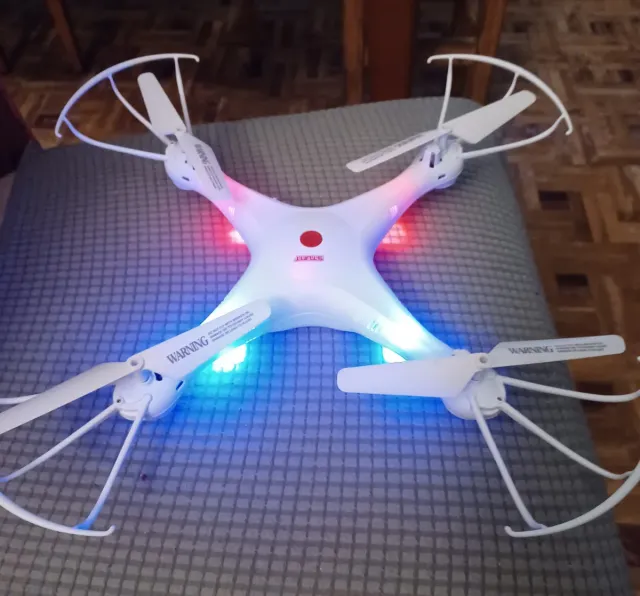 Drone Xinxun Stunt Blanco