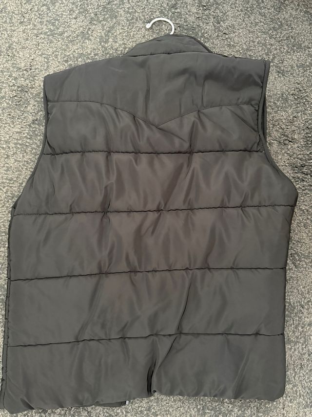 Chaleco acolchado Zara hombre negro