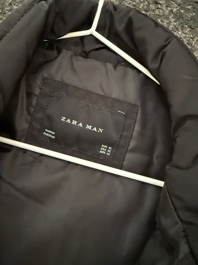 Chaleco acolchado Zara hombre negro