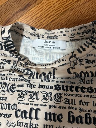 Body Bershka estampado letras Talla M