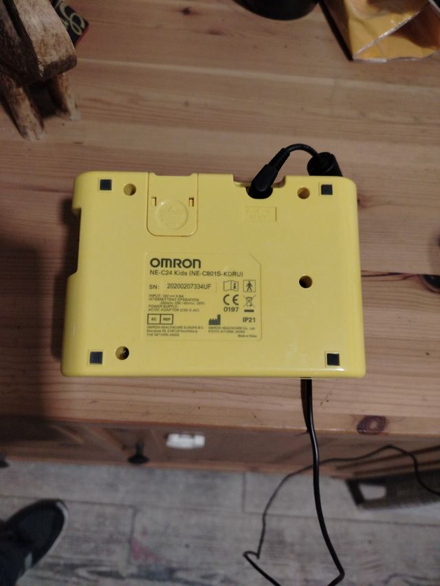 Nebulizzatore Omron Air Giallo