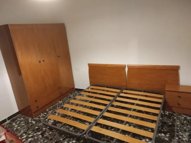 Dormitorio completo madera