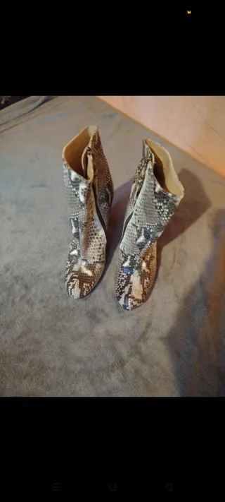 Botines Tacón Mujer Serpiente