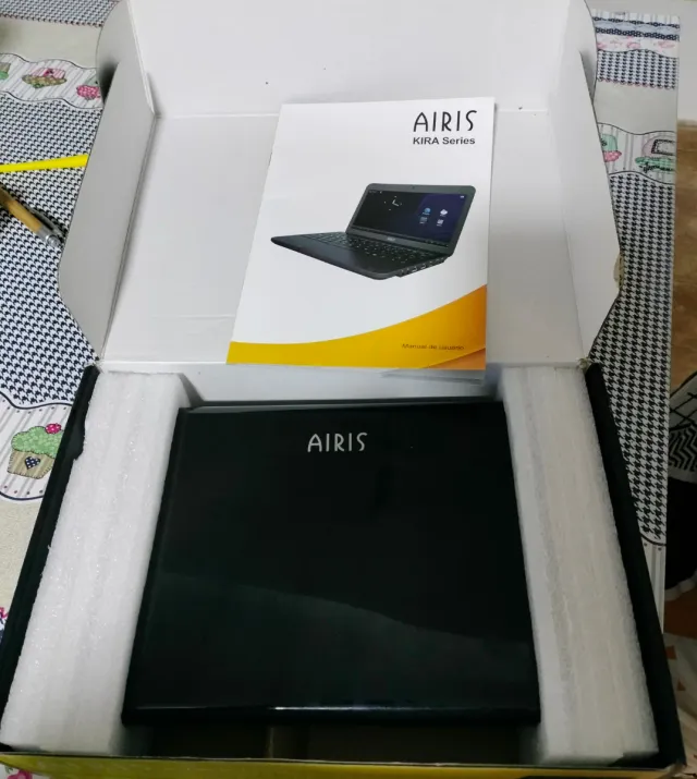 Mini Ordenador Airis Kira Series Negro