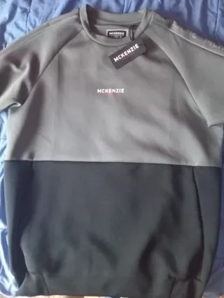 Sudadera McKenzie Gris y Negra