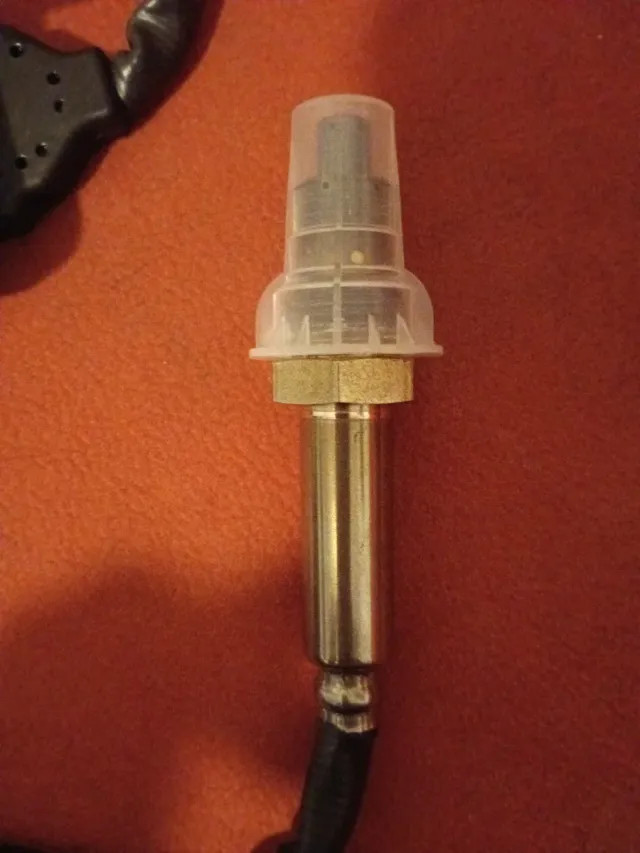 Sensor NOx Mercedes A0009051512