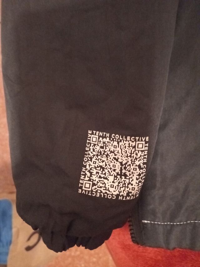 Chaqueta abrigada blanca y negra