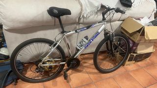 Bicicleta de Montaña Megamo