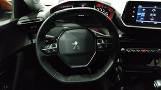 Peugeot 2008 BlueHDi 110 Allure 81 kW (110 CV)