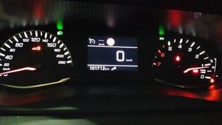 Peugeot 2008 BlueHDi 110 Allure 81 kW (110 CV)