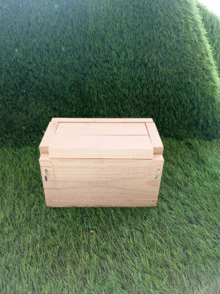 Nido de madera para periquitos