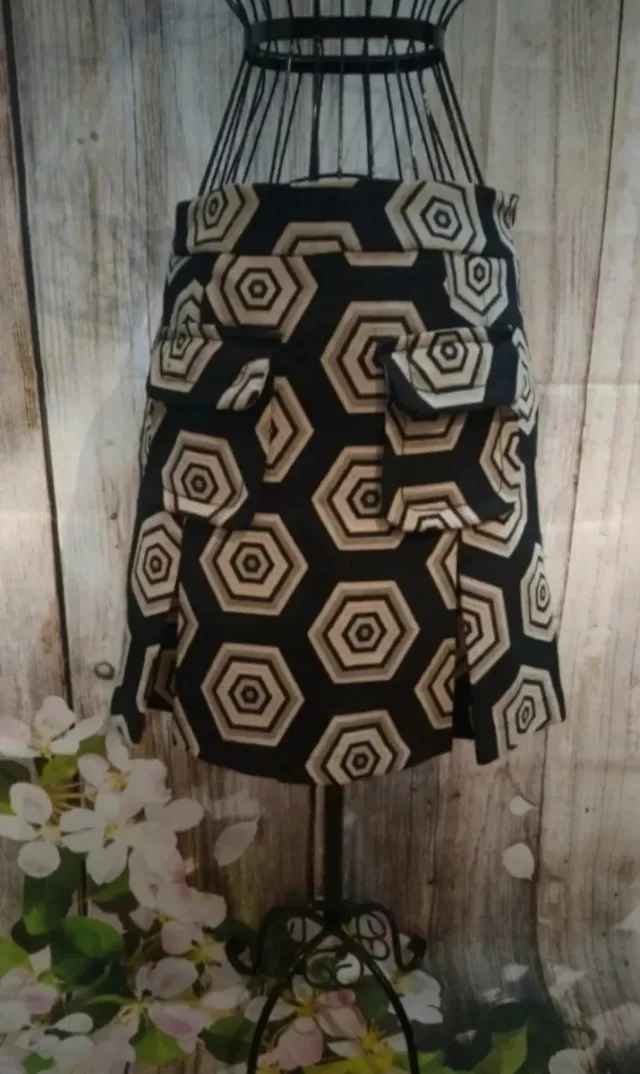 Falda Desigual Estampado Geométrico