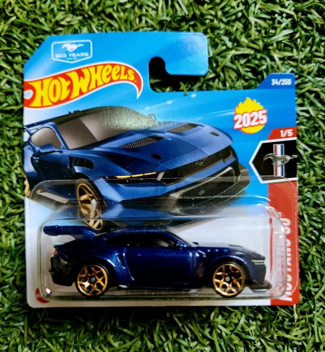 Hot Wheels Mustang 2025 Azul Dorado